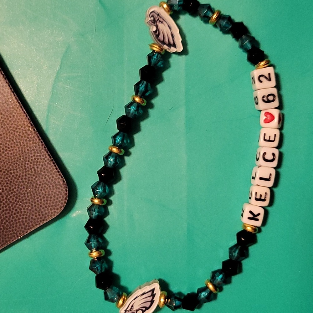 Philadelphia Eagles NFL FOCO Friendship Bracelet Set  Kelce, Johnson, Mailata - Picture 3 of 5